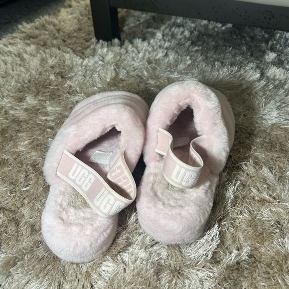 Ugg Fluff Yeah Slide - Picture 3 of 3